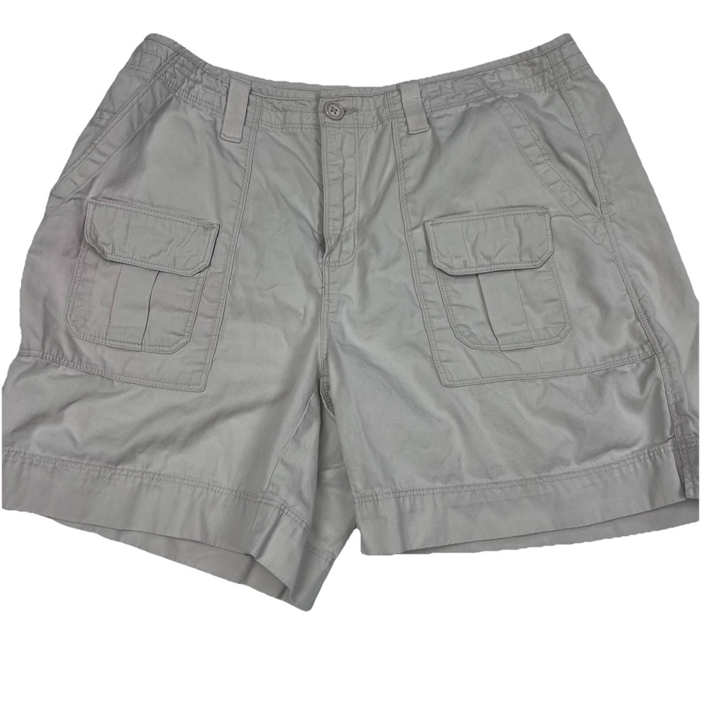 G.H. Bass & Co. Women's Cargo Shorts‎ Size 6 Cream Flat Front Outdoor